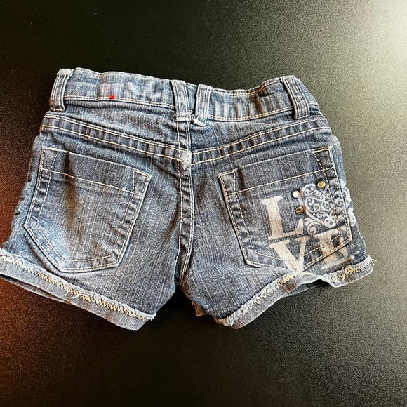 Bongo Toddler Shorts. Size 2T - Picture 10 of 10